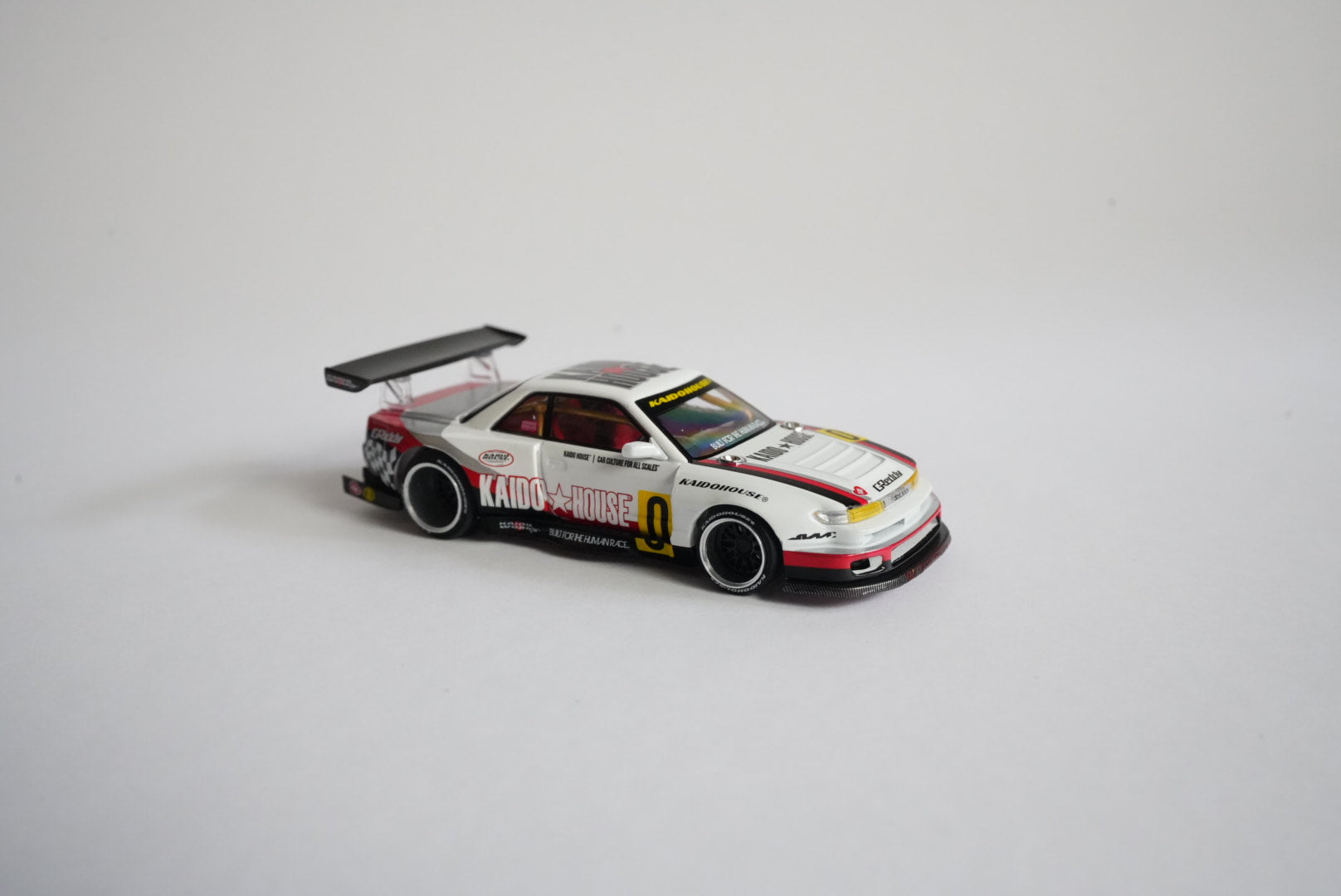 Kaido House #251 Nissan Silvia S13-R Circuit Spec V1 – 1:64