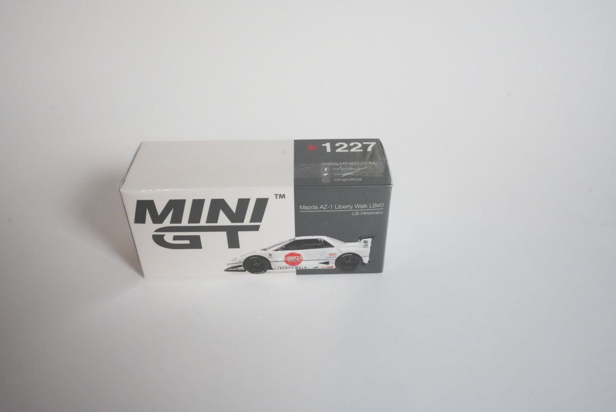MINI GT #1227 Mazda AZ-1 Liberty Walk LB40 „LB-Hinomaru“ – 1:64