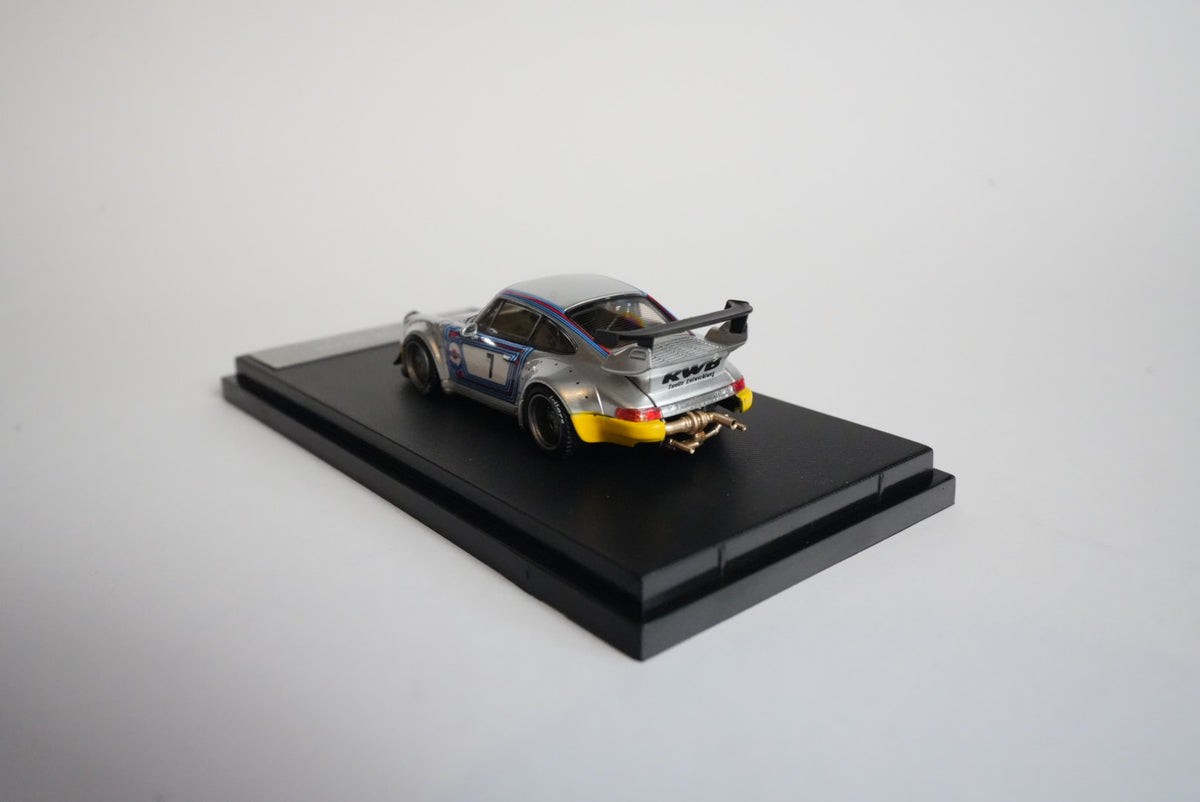 Street Weapon RWB 964 Martini #7 – Silver/Blue/Red – Limited 499 pcs – 1:64