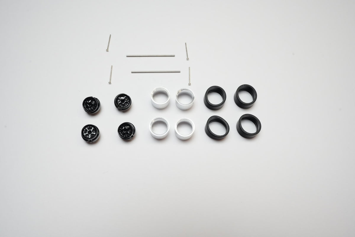 Monoblock Advanced Alloy Wheels – 5-Spoke Tuxedo Black – 11 mm – 1:64